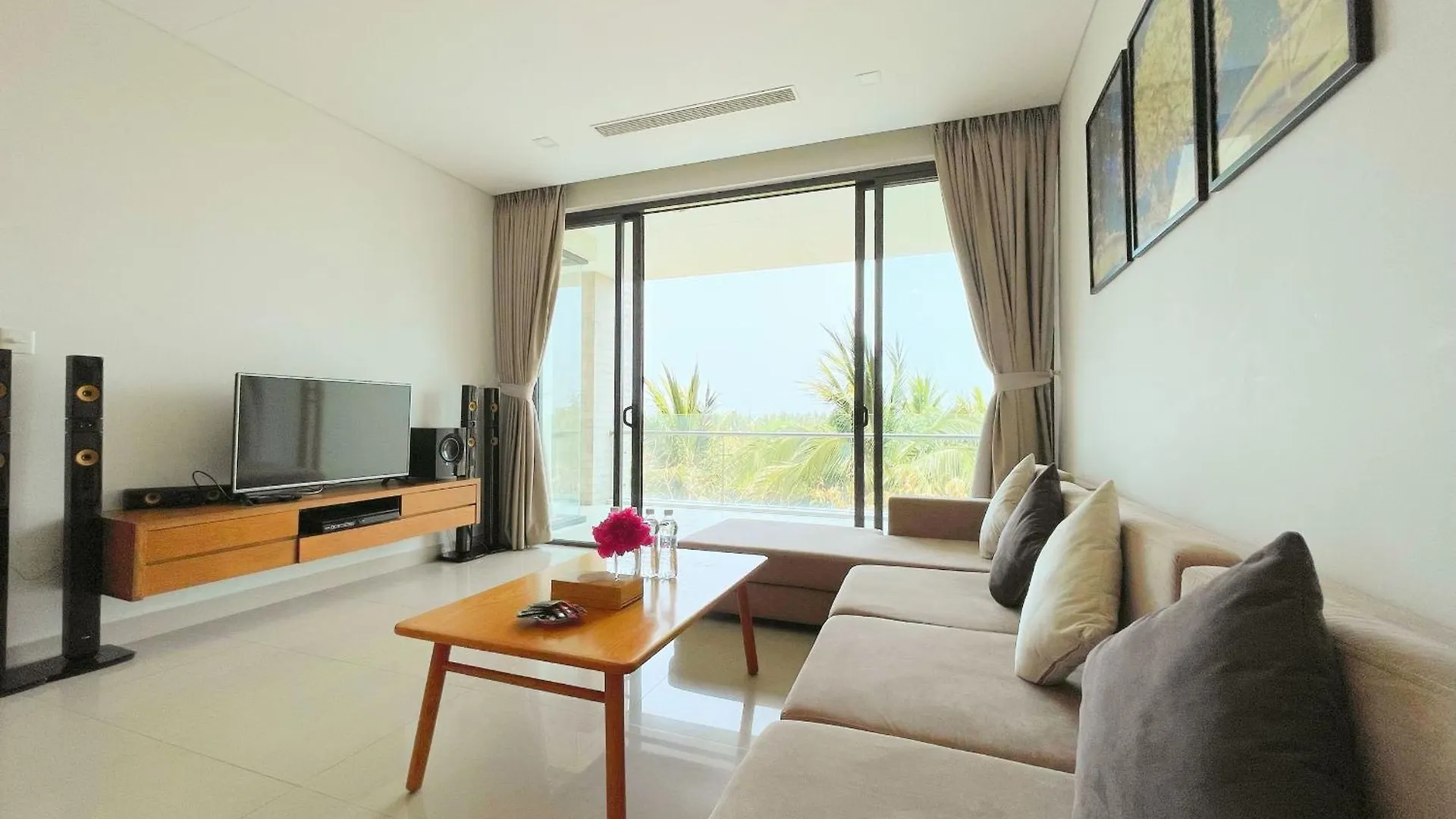 Resort Diamond Beach Villa Da Nang