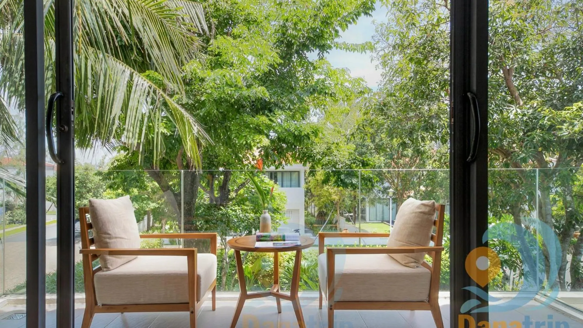 Diamond Beach Villa Da Nang Vietnam