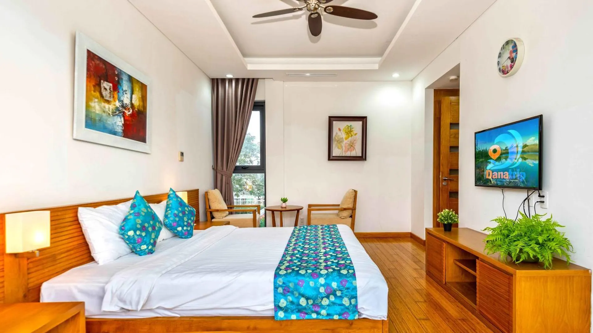 Diamond Beach Villa Da Nang Resort