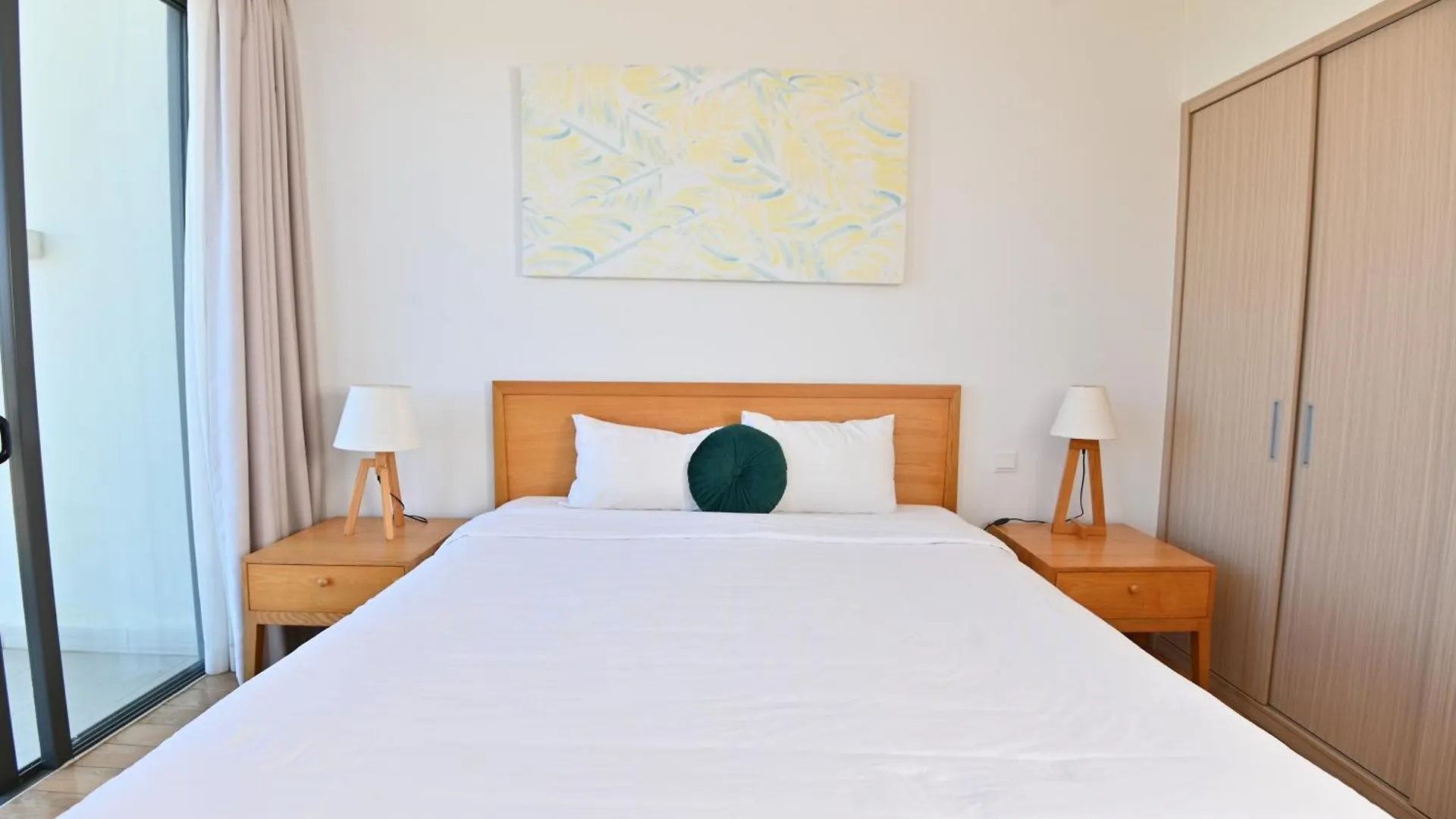Diamond Beach Villa Đà Nẵng
