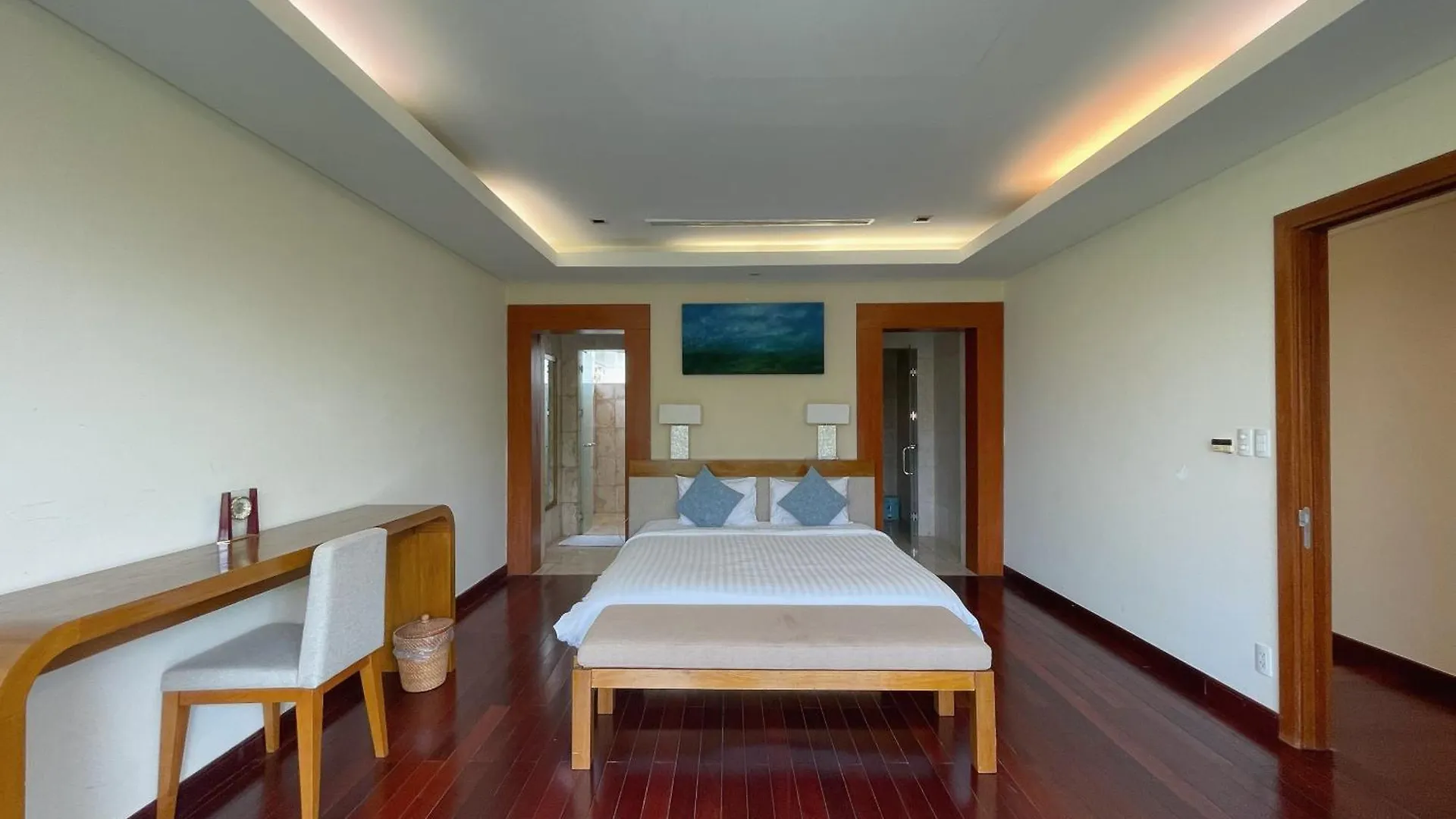Diamond Beach Villa Đà Nẵng 5*,  Vietnam